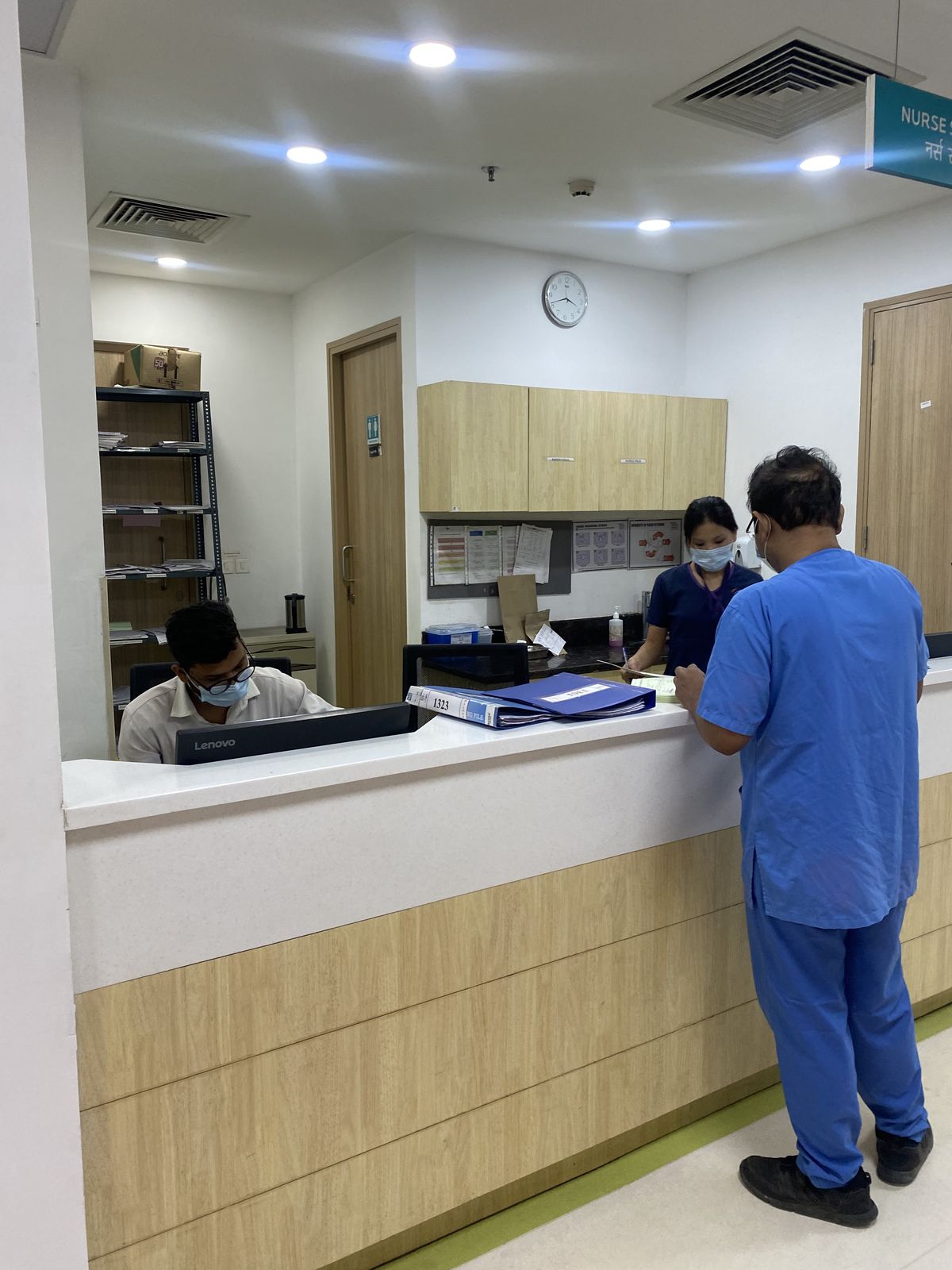 Tenaga Medis Profesional